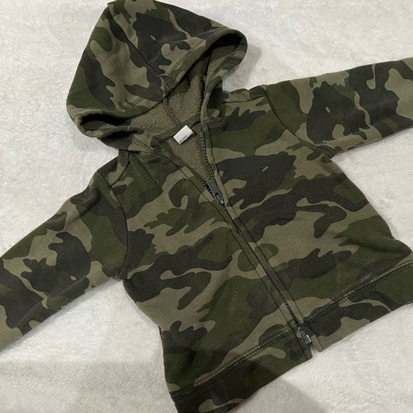 Camo zip up hoodie, 6-12 months - Picture 1 of 2